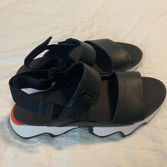 SOREL Women's Kinetic Impact II Sling Sandals New size 8 Black - Picture 6 of 10